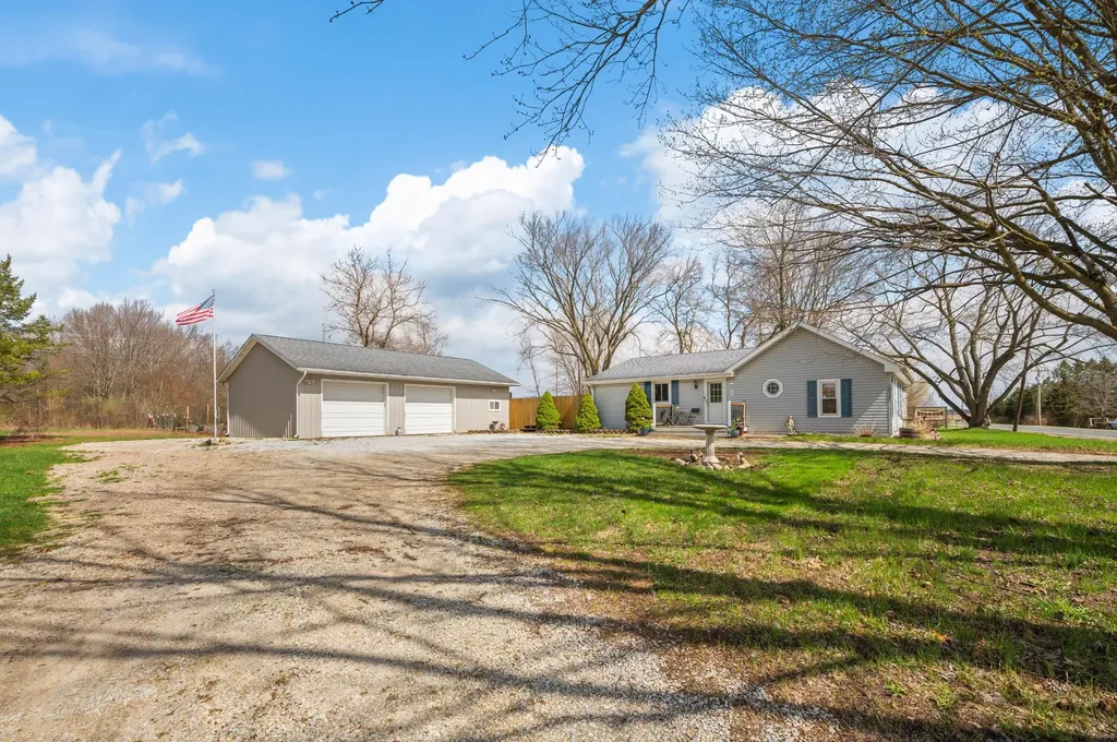 3017 Walton Road Niles Township MI 49107