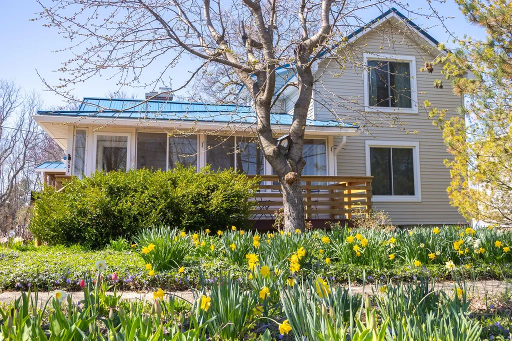 501 N Elm Street Three Oaks Village MI 49128
