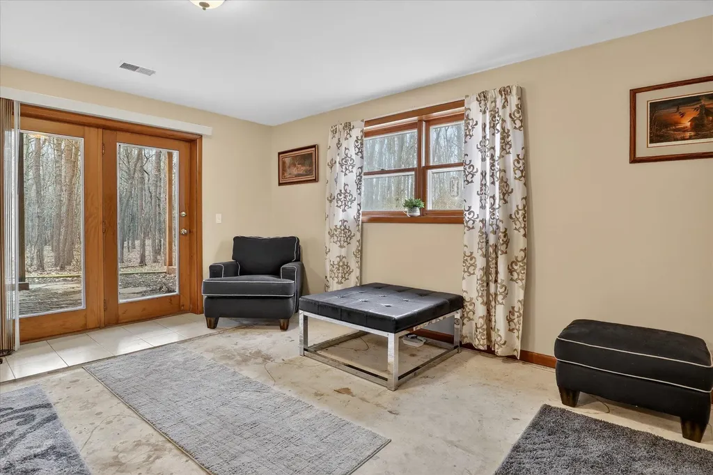 3652 Sawyer Road Weesaw Township MI 49125