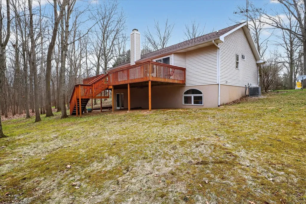 3652 Sawyer Road Weesaw Township MI 49125