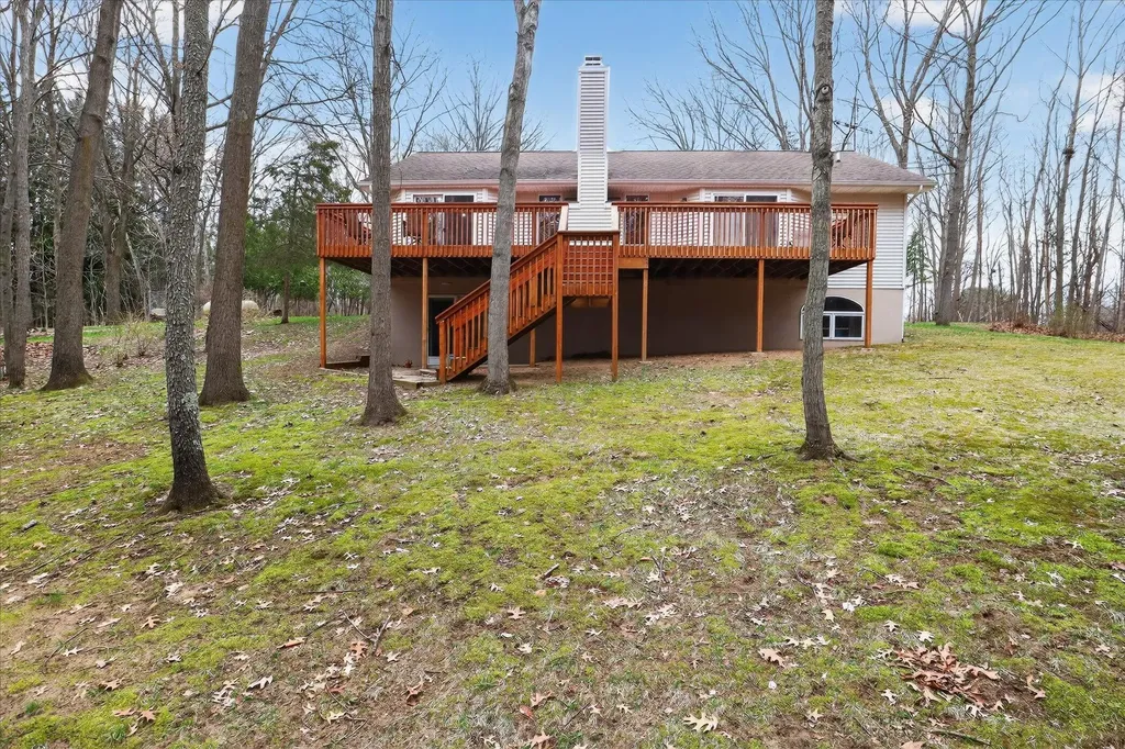 3652 Sawyer Road Weesaw Township MI 49125