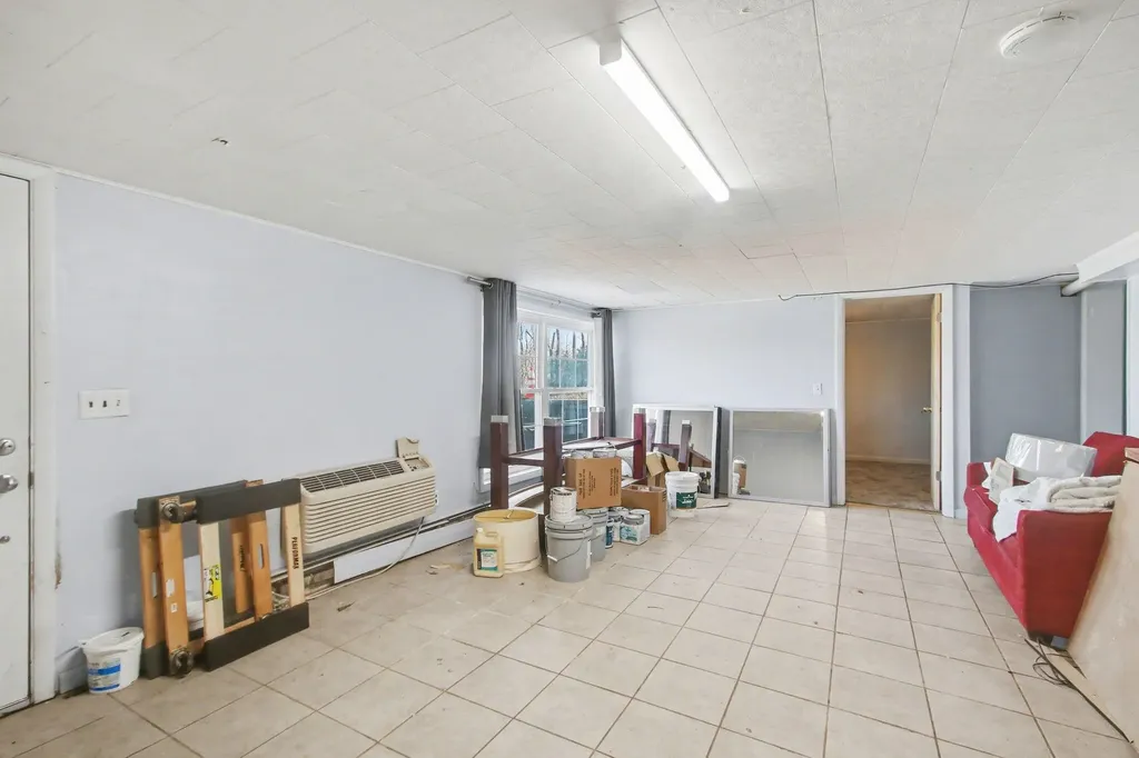 04950 Cecilia Drive South Haven Charter Township MI 49090
