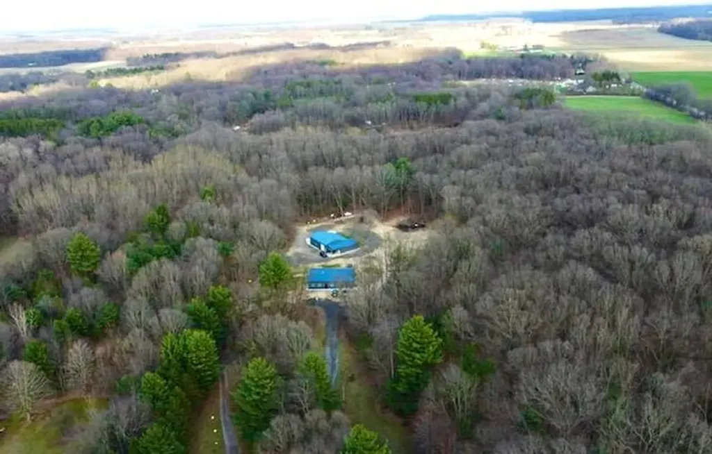 53815 Glenwood Road Wayne Township MI 49047