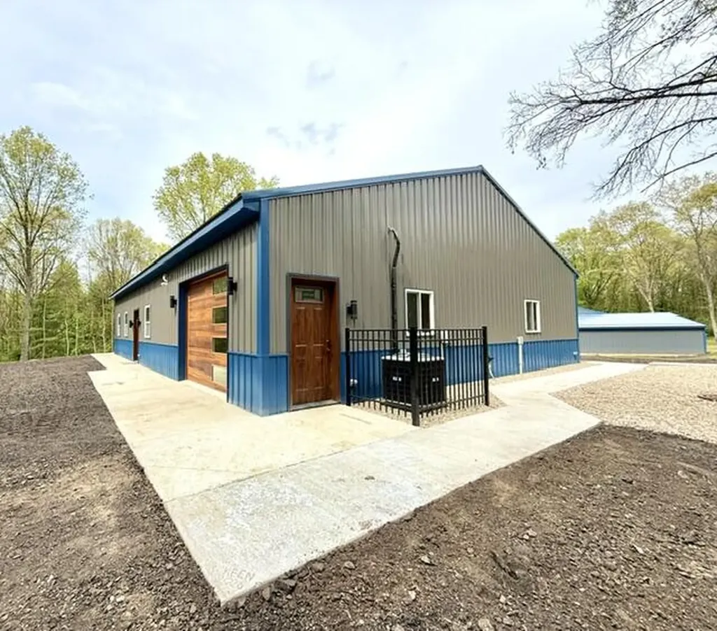 53815 Glenwood Road Wayne Township MI 49047