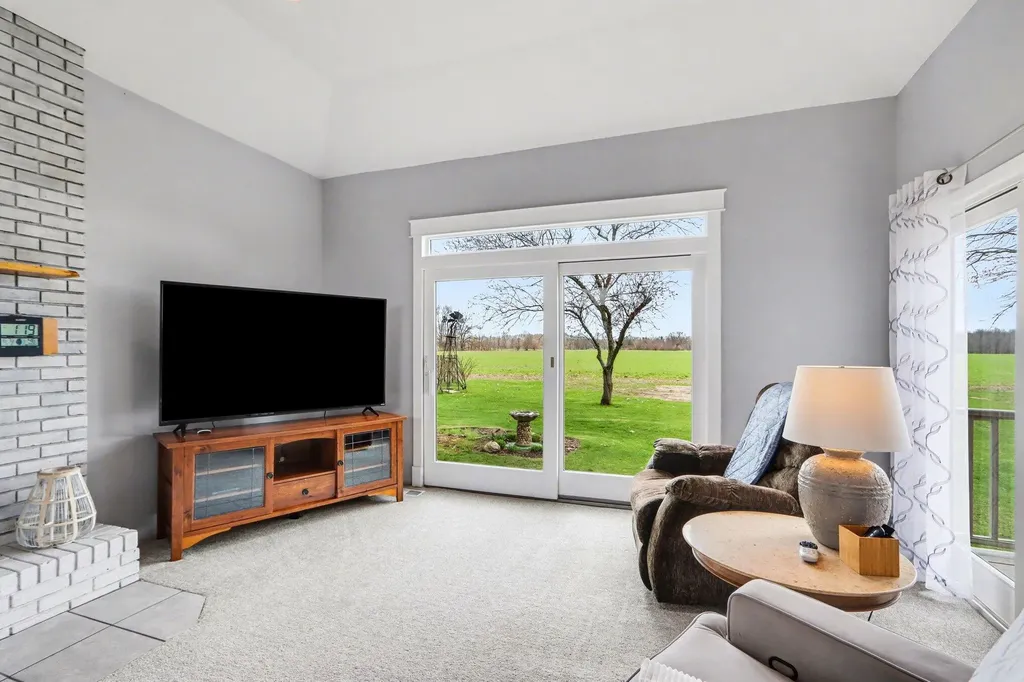 48379 Hill Drive Lawrence Township MI 49045