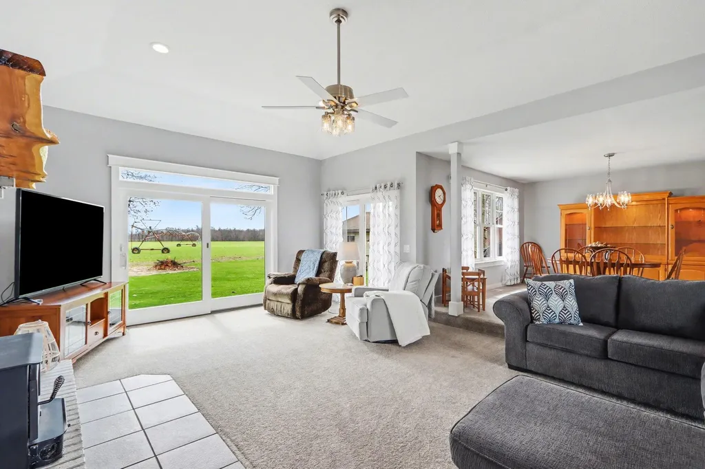 48379 Hill Drive Lawrence Township MI 49045