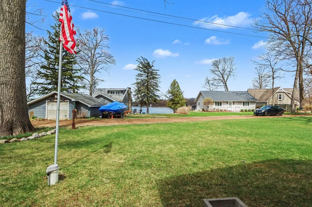 48379 Hill Drive Lawrence Township MI 49045