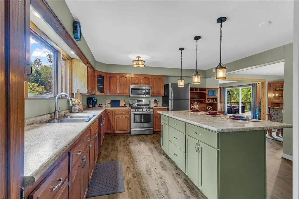 45417 15th Avenue Bloomingdale Township MI 49026