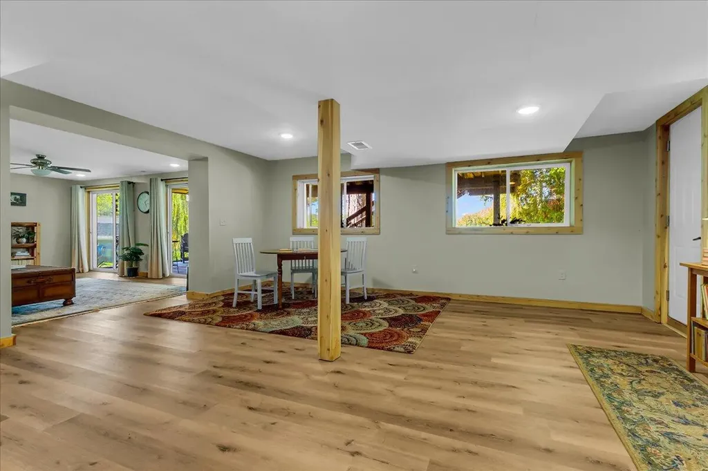 45417 15th Avenue Bloomingdale Township MI 49026