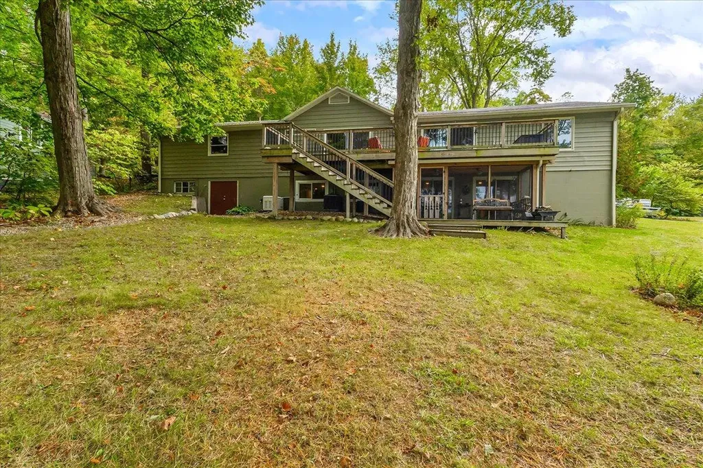 45417 15th Avenue Bloomingdale Township MI 49026