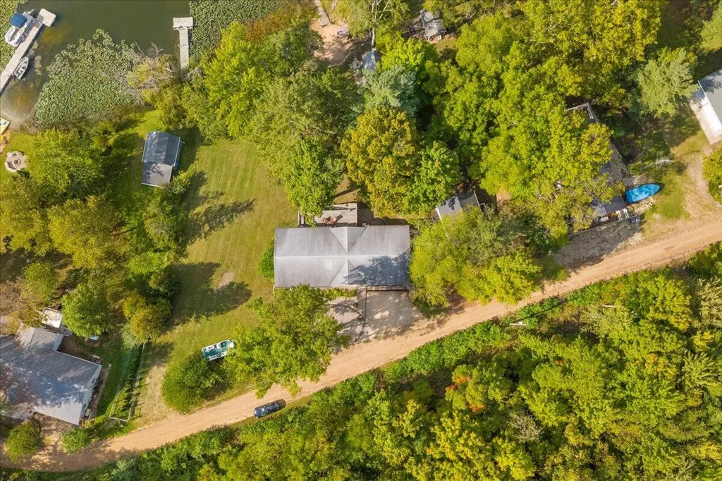 45417 15th Avenue Bloomingdale Township MI 49026