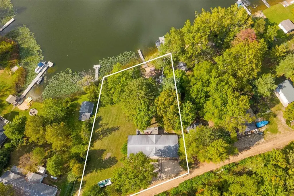 45417 15th Avenue Bloomingdale Township MI 49026