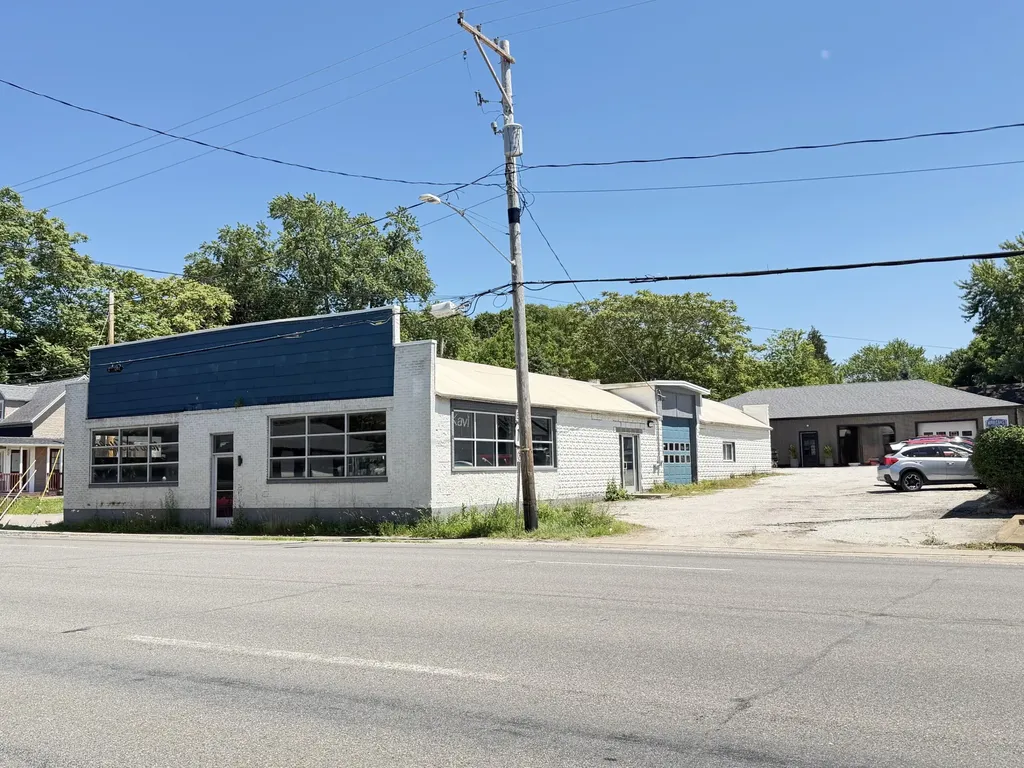 219 E Buffalo Street New Buffalo City MI 49117