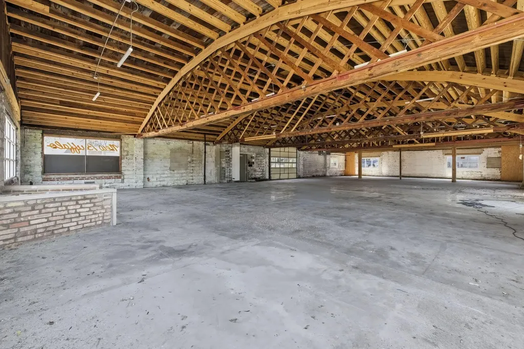 219 E Buffalo Street New Buffalo City MI 49117