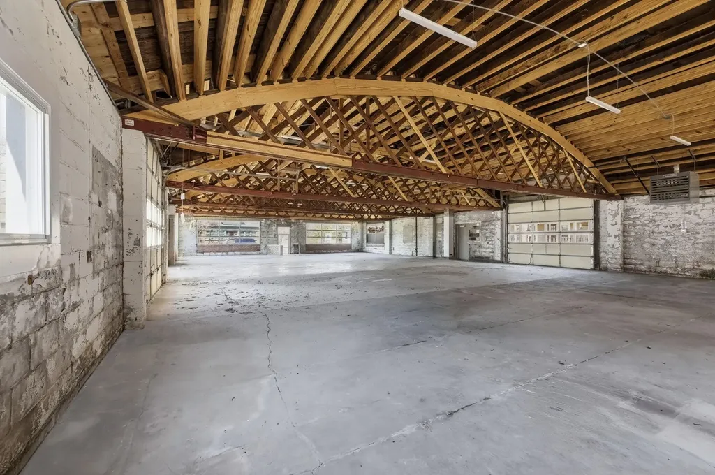219 E Buffalo Street New Buffalo City MI 49117