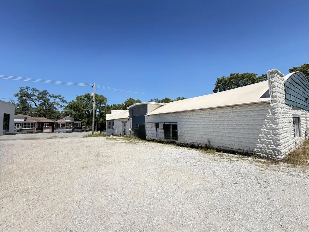 219 E Buffalo Street New Buffalo City MI 49117