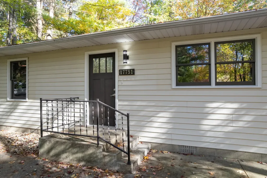 17751 Blue Star Highway South Haven Charter Township MI 49090