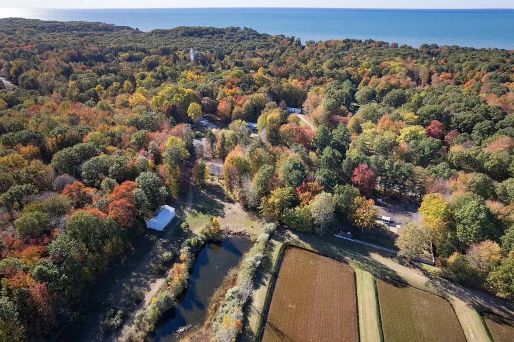17751 Blue Star Highway South Haven Charter Township MI 49090