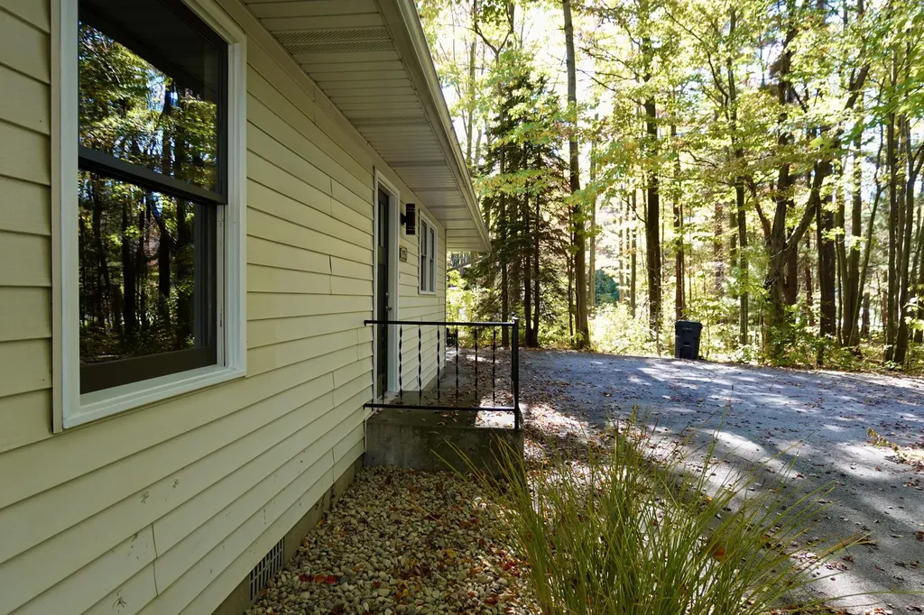 17751 Blue Star Highway South Haven Charter Township MI 49090