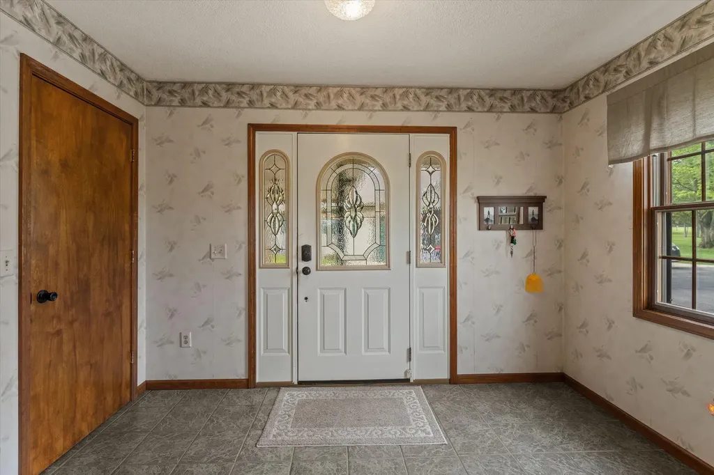 28684 M 60 Howard Township MI 49031