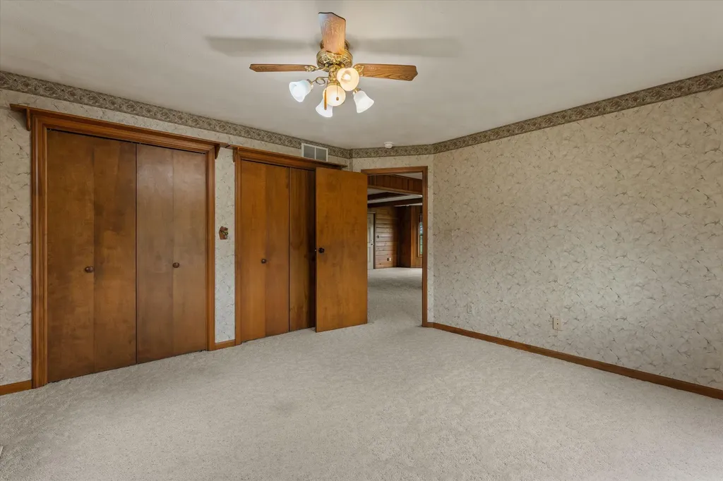 28684 M 60 Howard Township MI 49031
