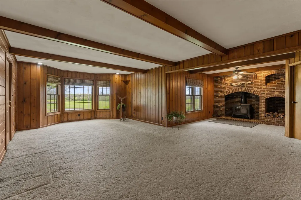 28684 M 60 Howard Township MI 49031