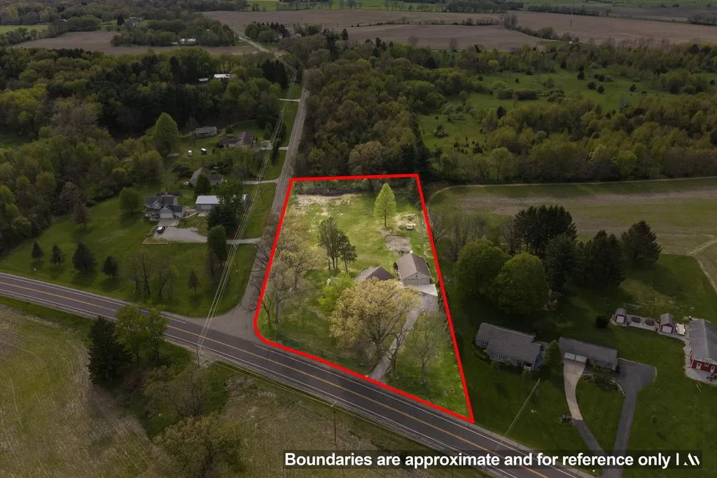 28684 M 60 Howard Township MI 49031