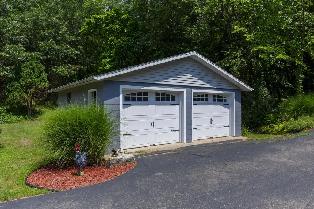 15797 Hillside Drive Newberg Township MI 49095