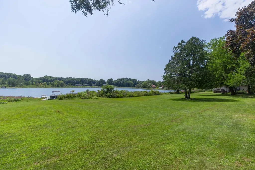 15797 Hillside Drive Newberg Township MI 49095