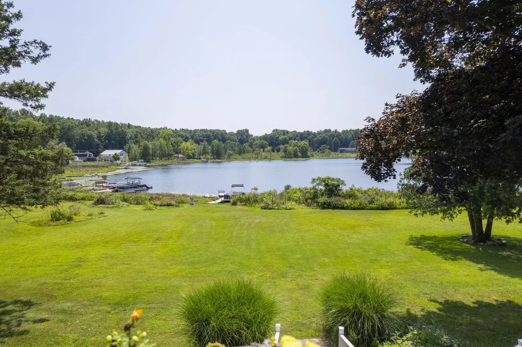 15797 Hillside Drive Newberg Township MI 49095