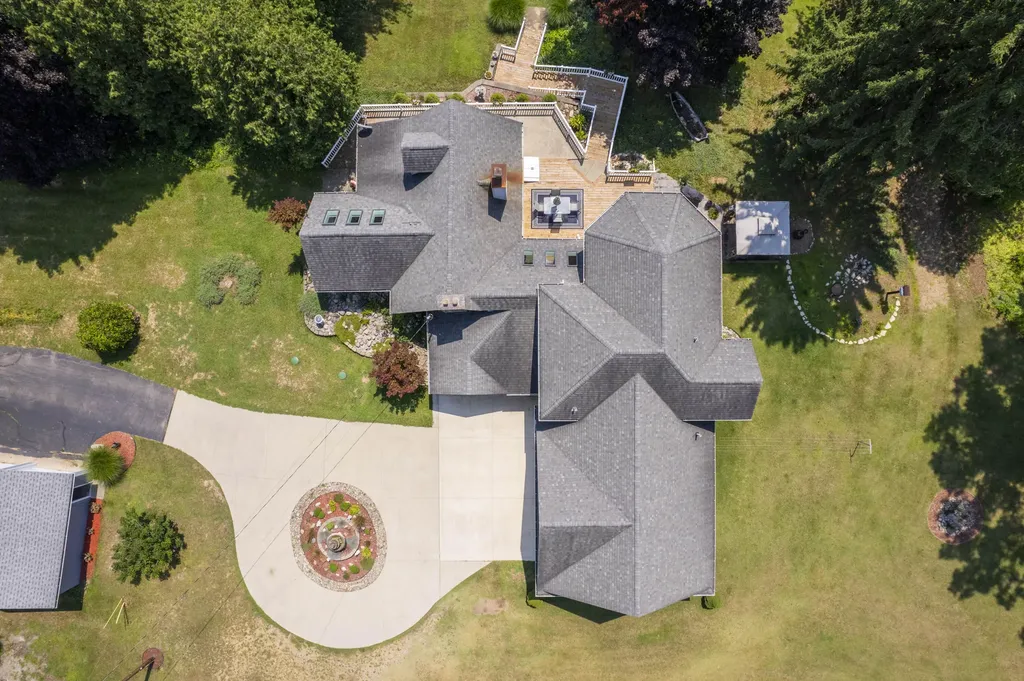 15797 Hillside Drive Newberg Township MI 49095