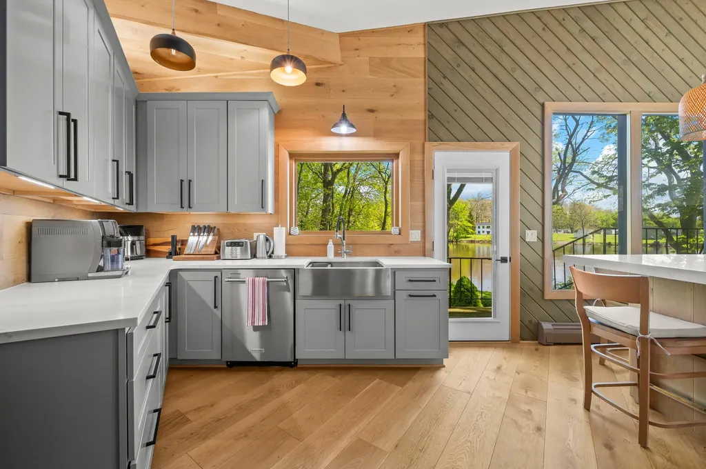 2135 Derfla Drive Royalton Township MI 49085