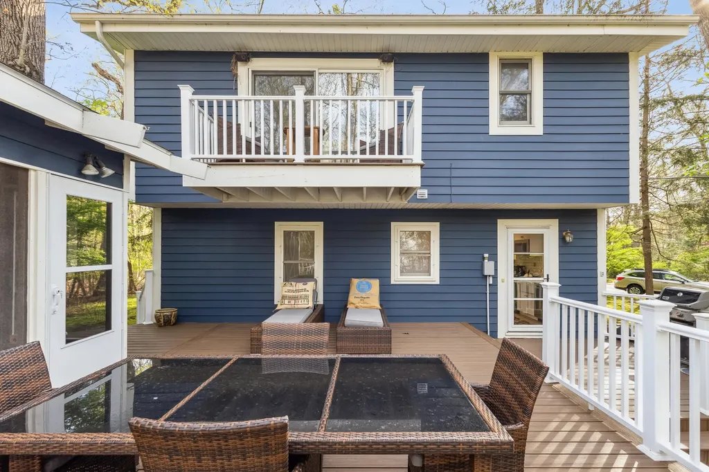 4160 Comanche Trail Michiana Village MI 49117