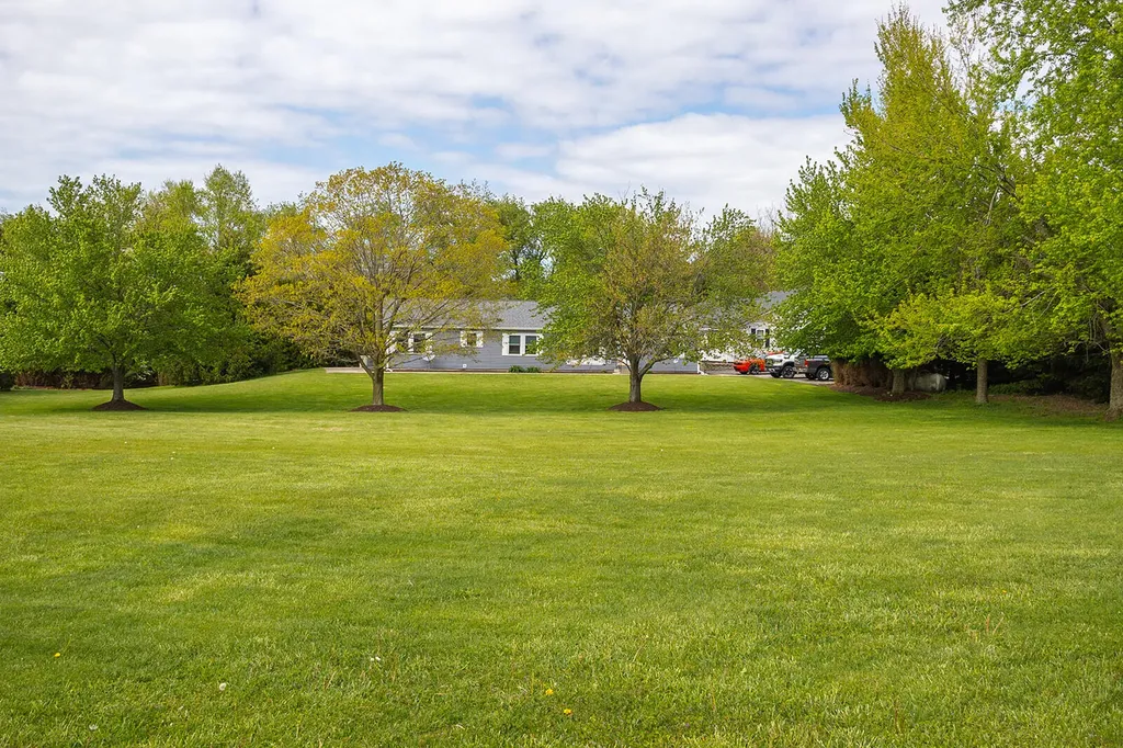 5251 Spring Creek Road Three Oaks Township MI 49128
