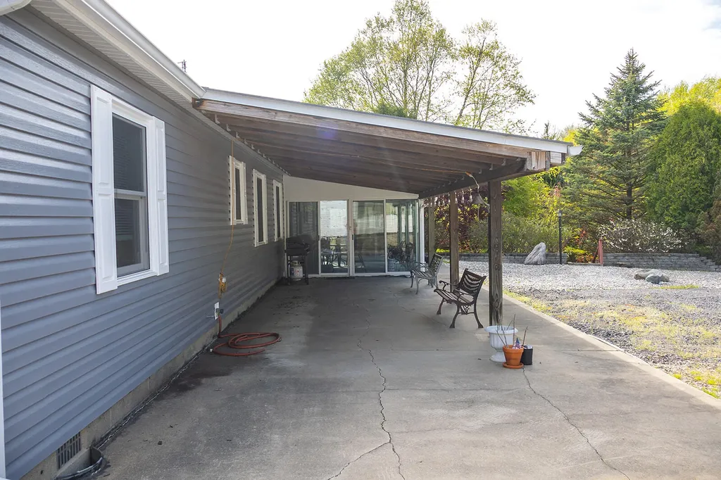 5251 Spring Creek Road Three Oaks Township MI 49128
