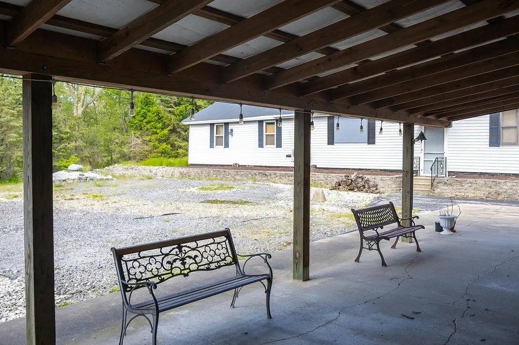 5251 Spring Creek Road Three Oaks Township MI 49128