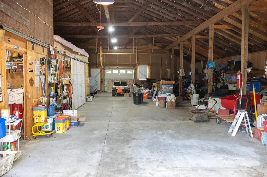 5251 Spring Creek Road Three Oaks Township MI 49128