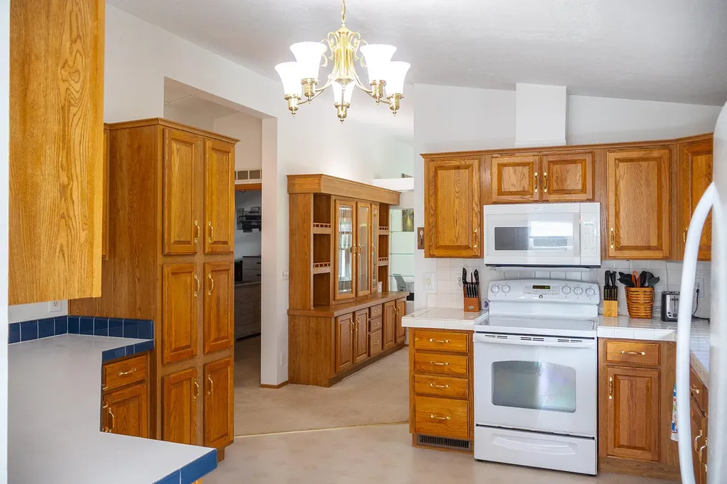 5251 Spring Creek Road Three Oaks Township MI 49128