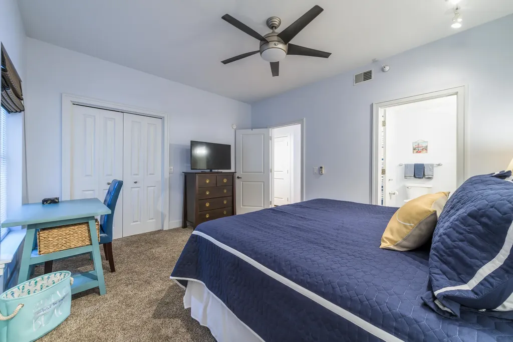 516 Williams Street South Haven City MI 49090