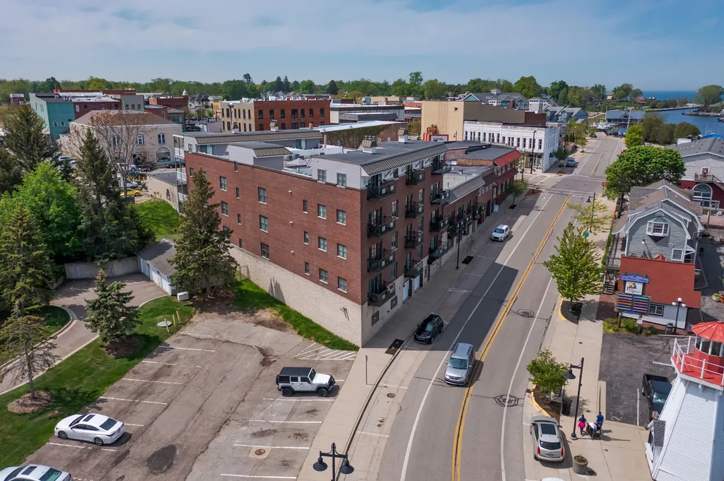 516 Williams Street South Haven City MI 49090