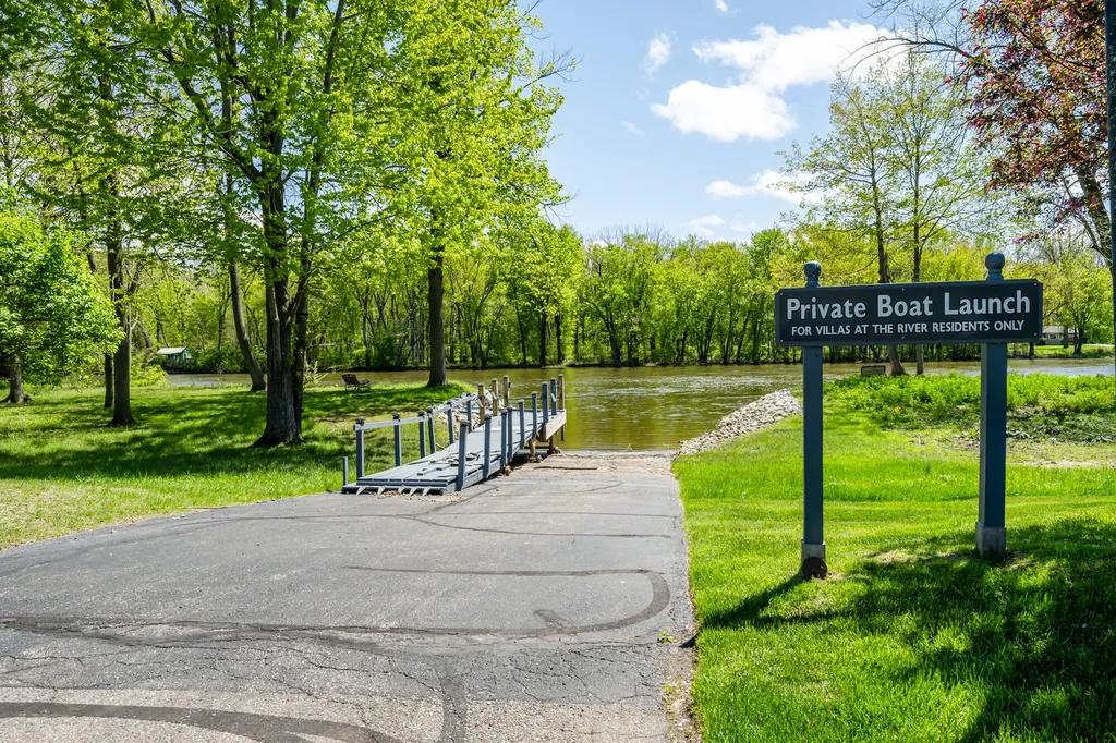 2848 Villa Lane Sodus Township MI 49022