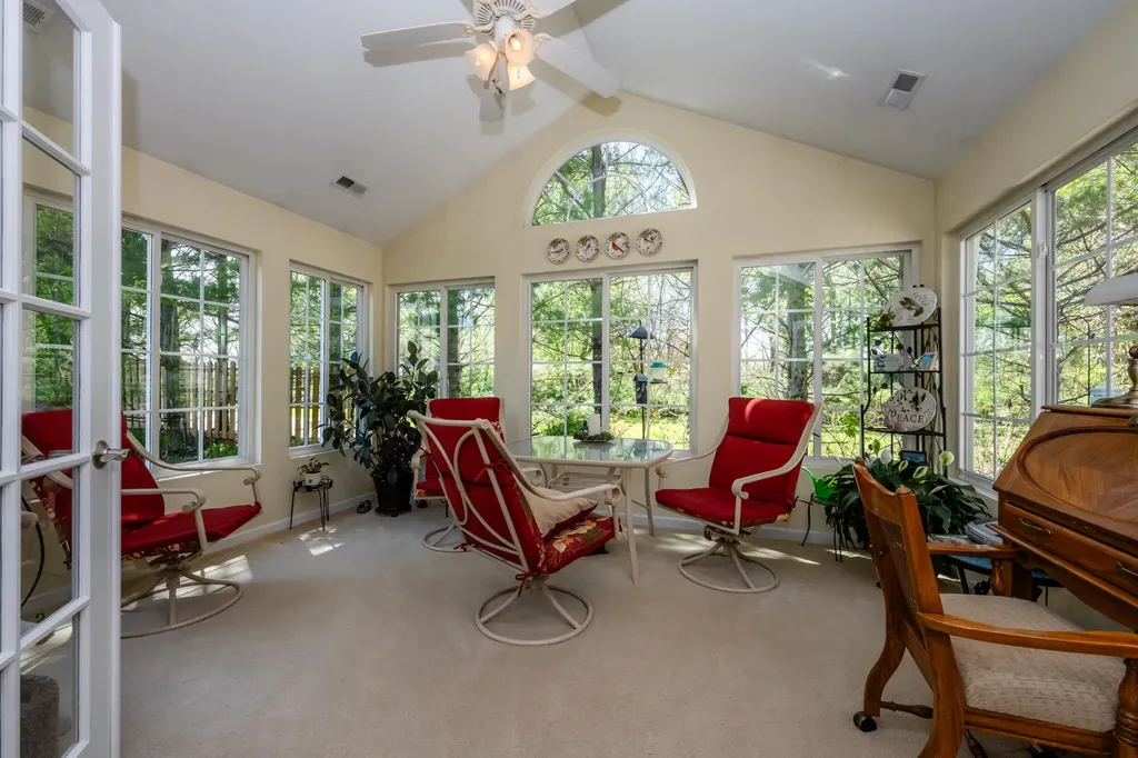2848 Villa Lane Sodus Township MI 49022
