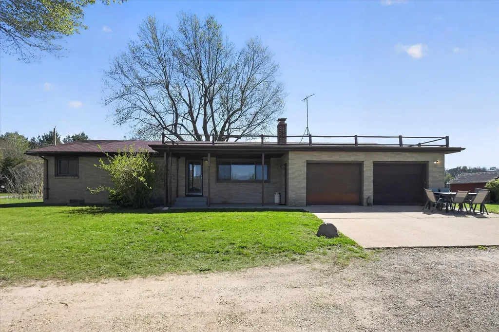 3262 W Wagner Road Weesaw Township MI 49107