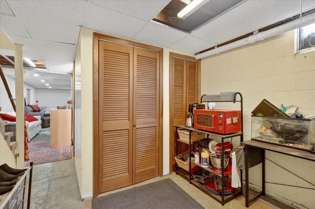 3262 W Wagner Road Weesaw Township MI 49107