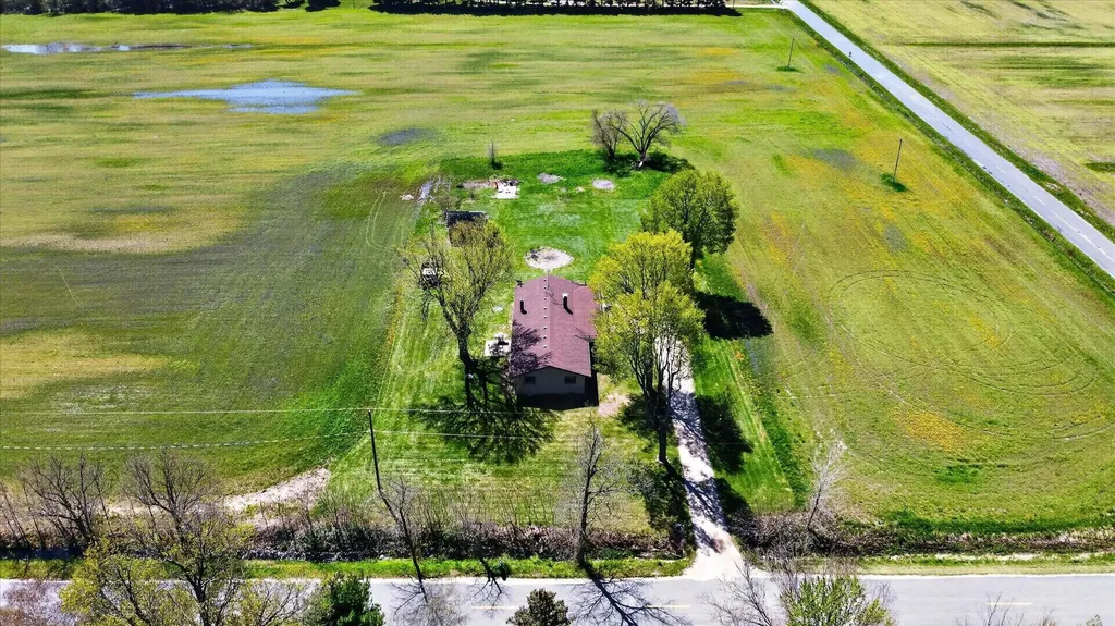 3262 W Wagner Road Weesaw Township MI 49107