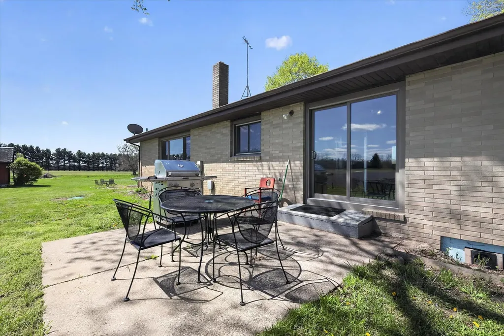 3262 W Wagner Road Weesaw Township MI 49107