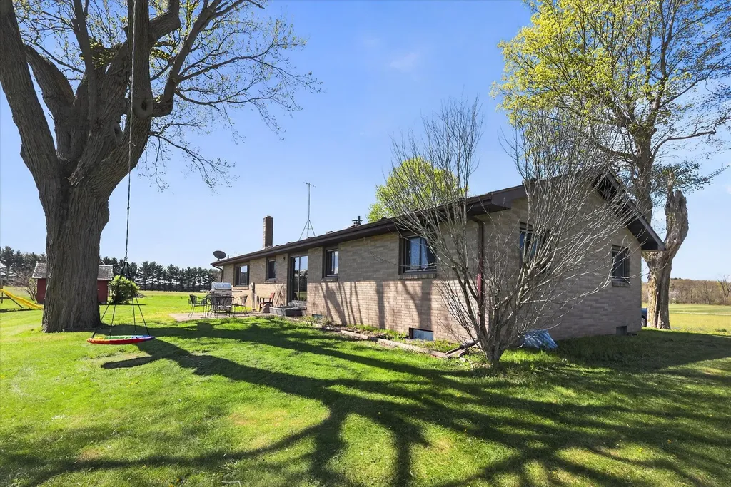3262 W Wagner Road Weesaw Township MI 49107