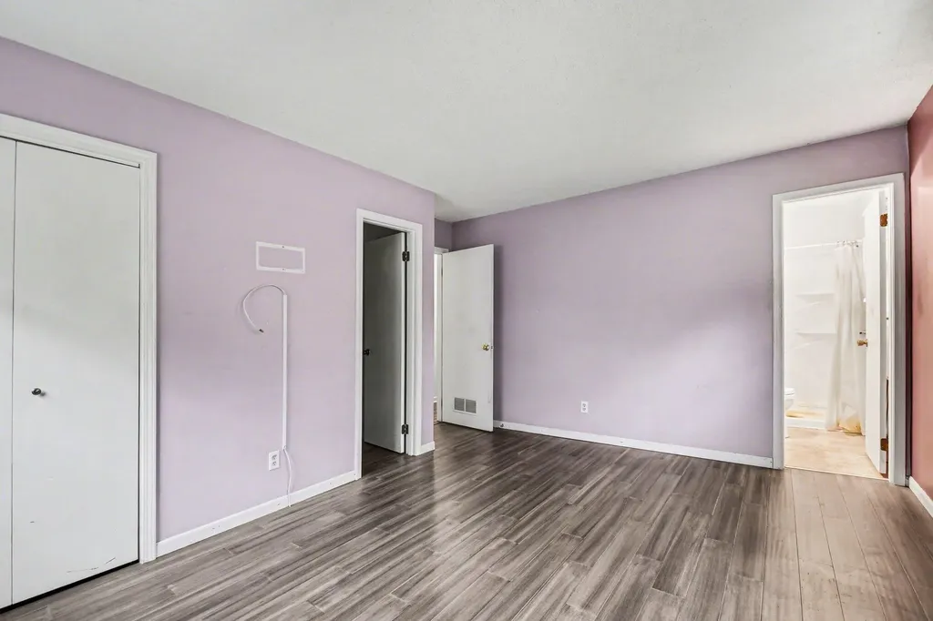 5564 Newton Avenue Coloma Charter Township MI 49038