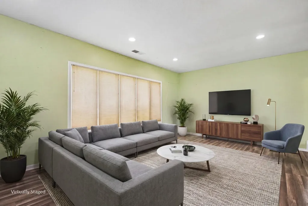 5564 Newton Avenue Coloma Charter Township MI 49038