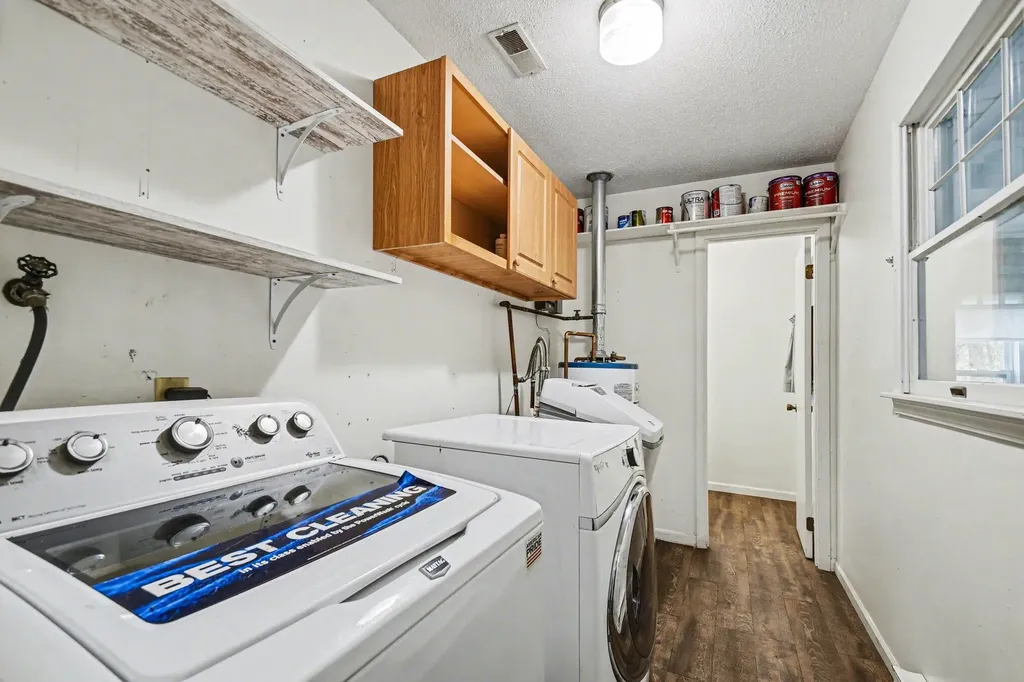 5564 Newton Avenue Coloma Charter Township MI 49038